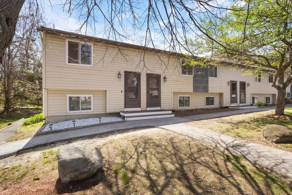 901 Mammoth Road Manchester NH 03104