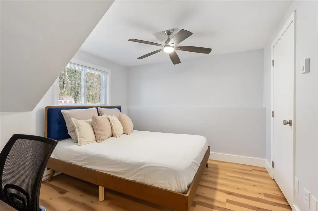 901 Mammoth Road Manchester NH 03104