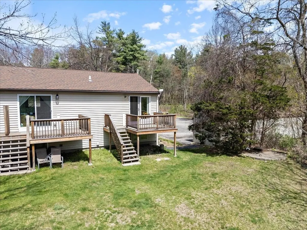 901 Mammoth Road Manchester NH 03104