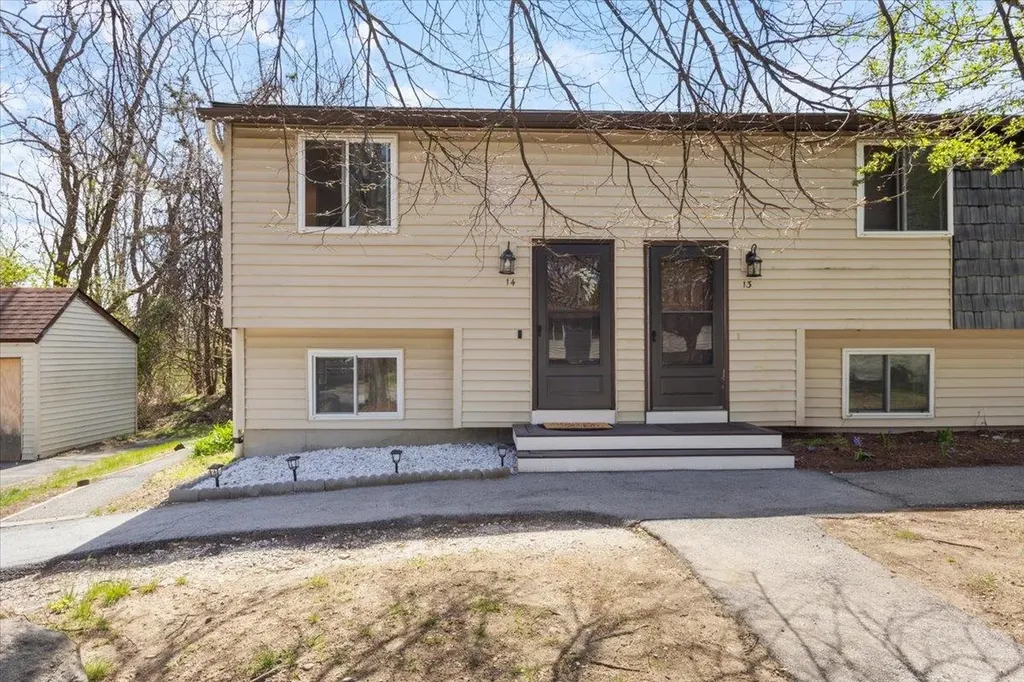 901 Mammoth Road Manchester NH 03104