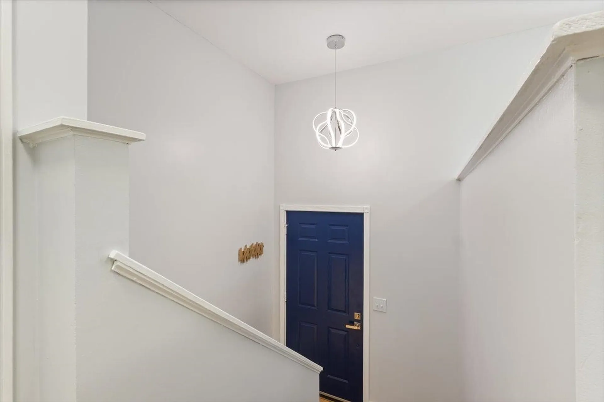 901 Mammoth Road Manchester NH 03104