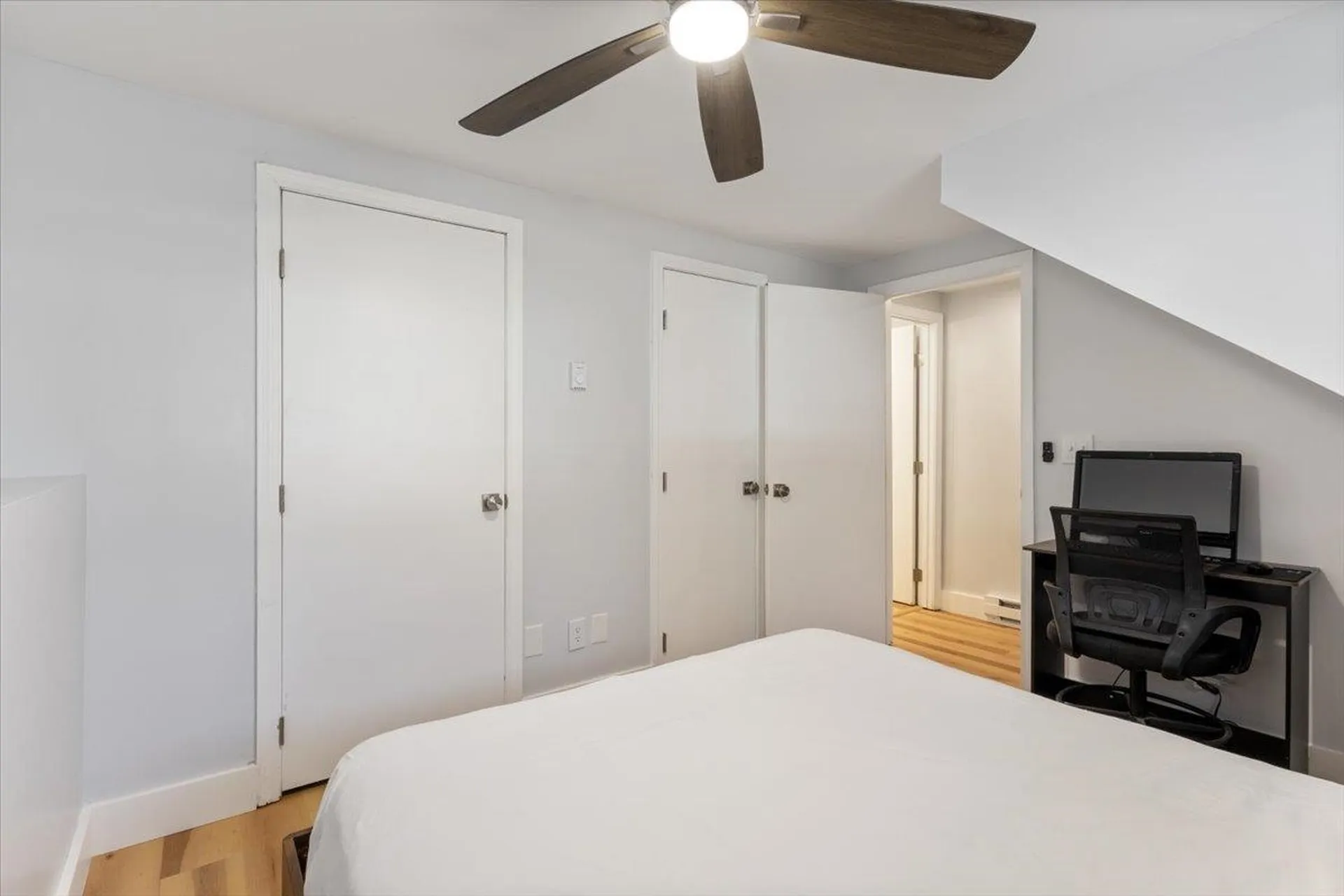 901 Mammoth Road Manchester NH 03104