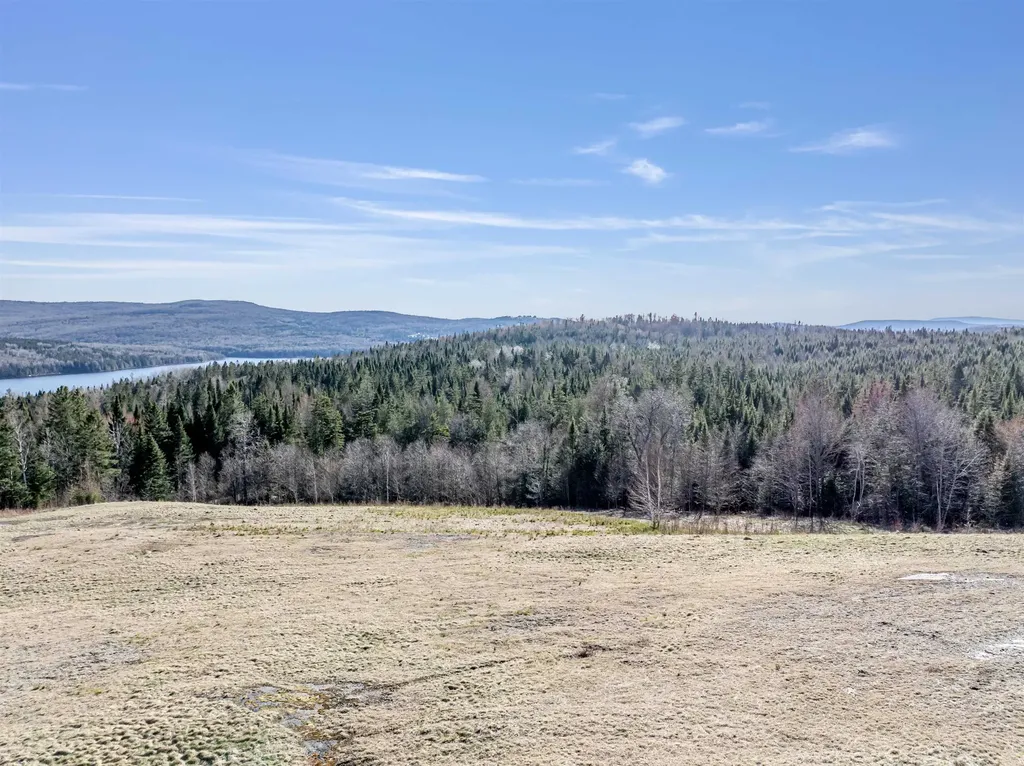 - The Tarns Road Pittsburg NH 03592