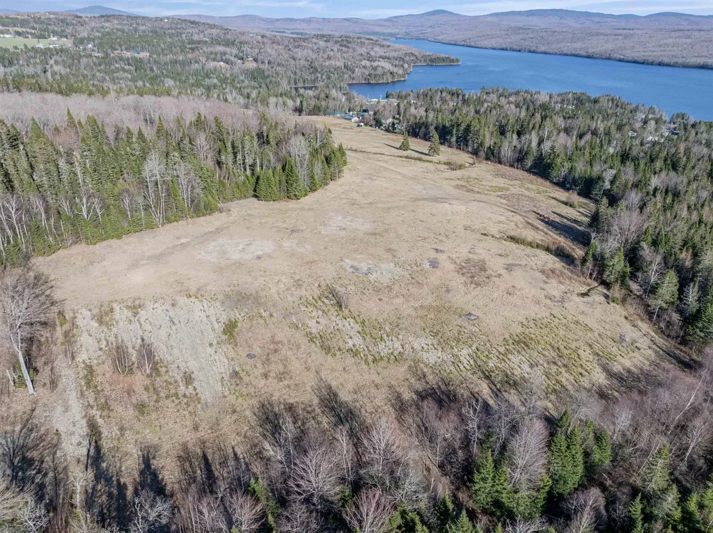 - The Tarns Road Pittsburg NH 03592