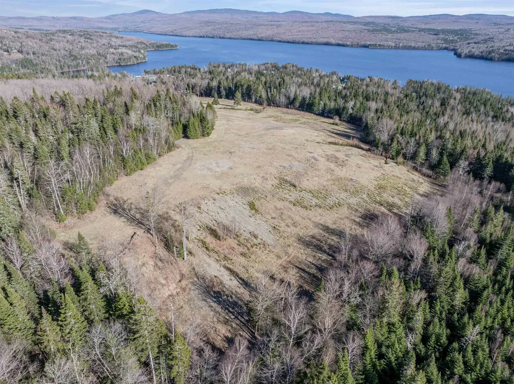 - The Tarns Road Pittsburg NH 03592