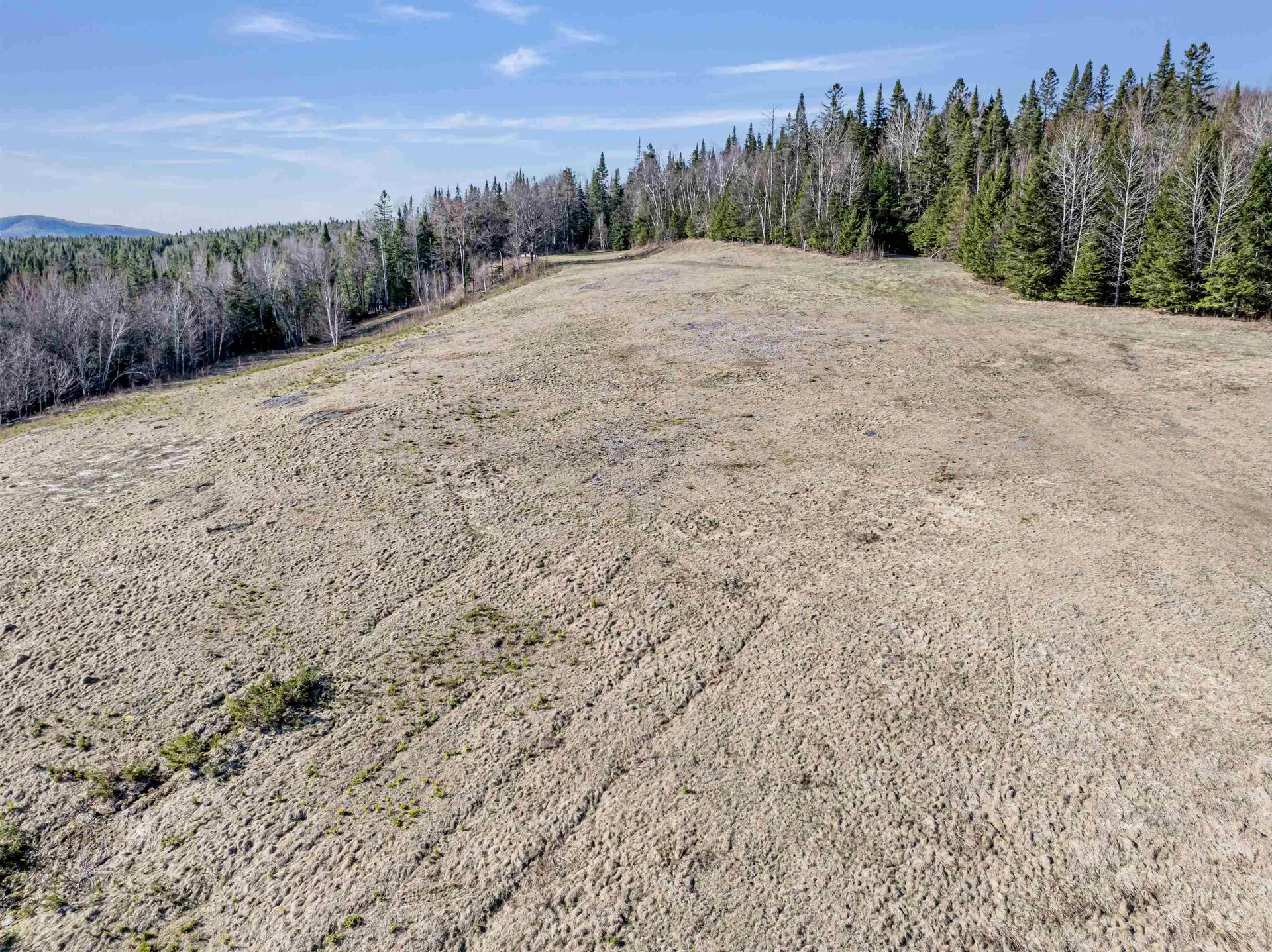 - The Tarns Road Pittsburg NH 03592