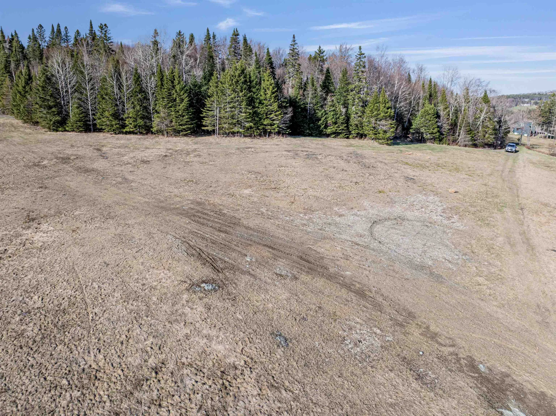 - The Tarns Road Pittsburg NH 03592