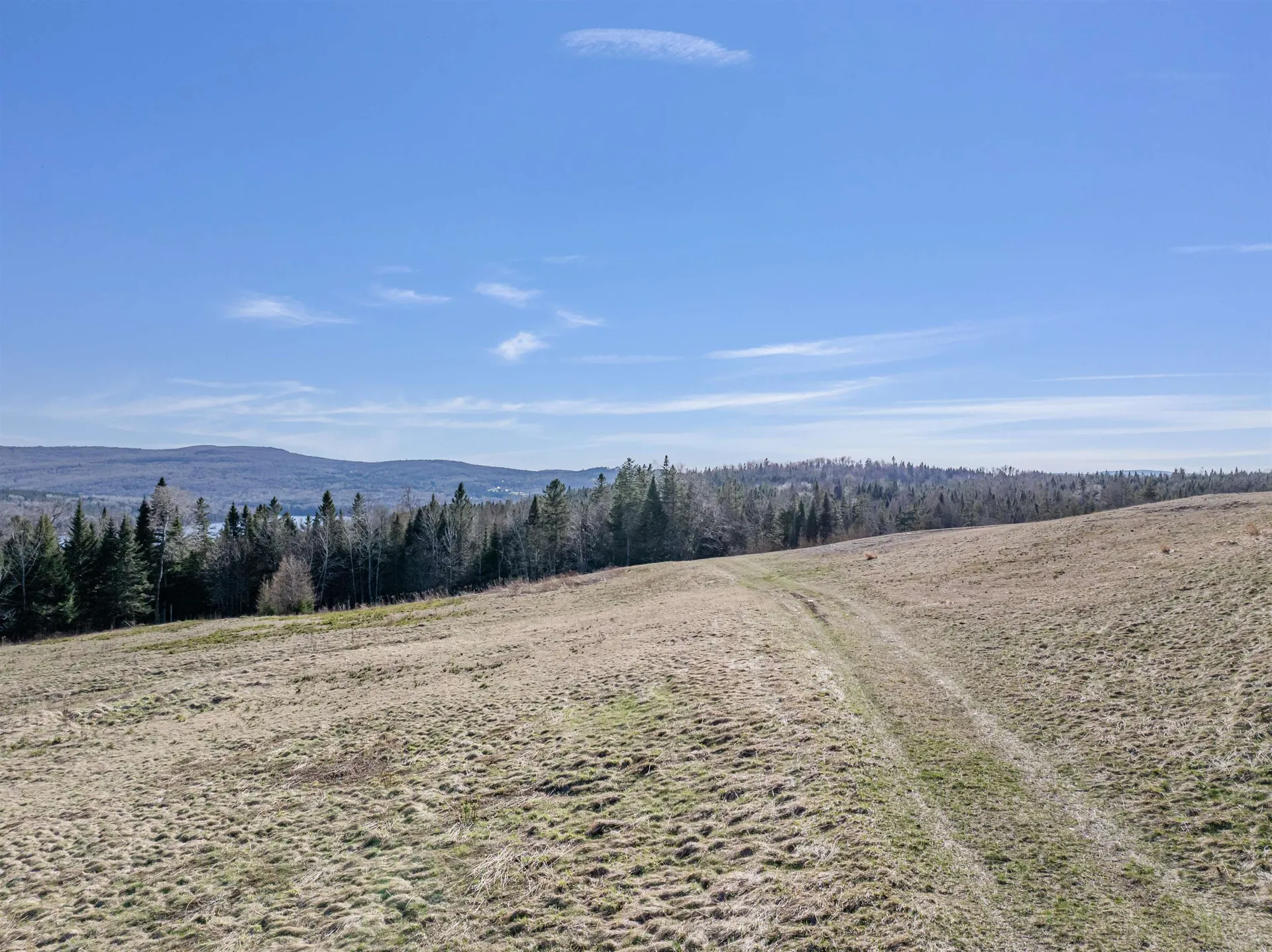 - The Tarns Road Pittsburg NH 03592