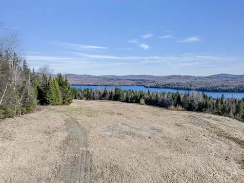 - The Tarns Road Pittsburg NH 03592