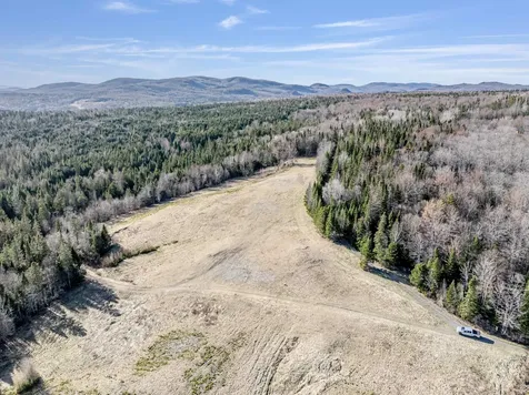 - The Tarns Road Pittsburg NH 03592