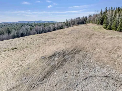 - The Tarns Road Pittsburg NH 03592