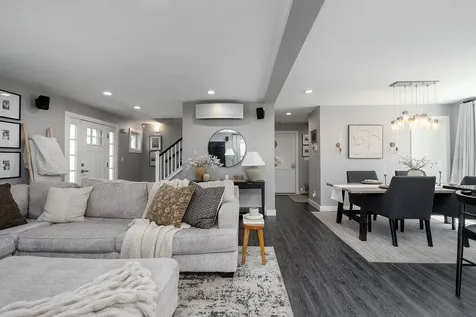 16 Whitman Drive Rochester NH 03839