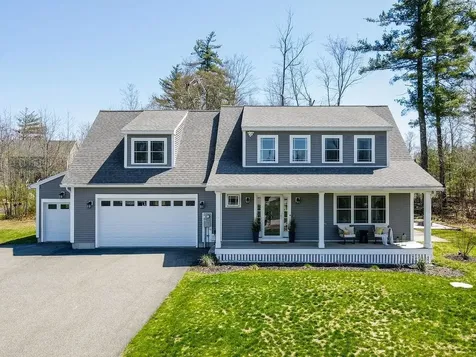 16 Whitman Drive Rochester NH 03839