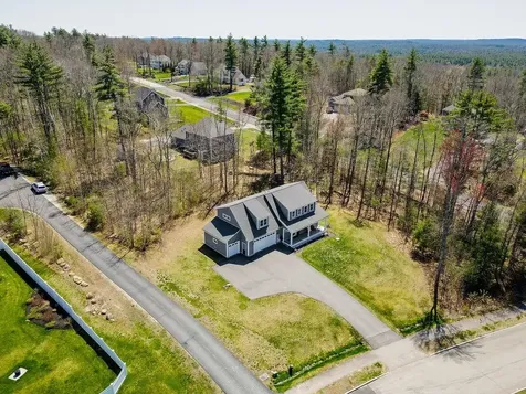 16 Whitman Drive Rochester NH 03839