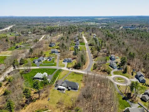 16 Whitman Drive Rochester NH 03839