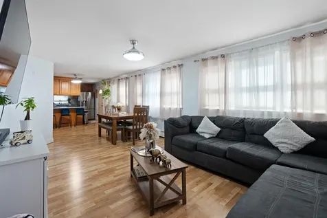 9 Cherry Street Nashua NH 03060