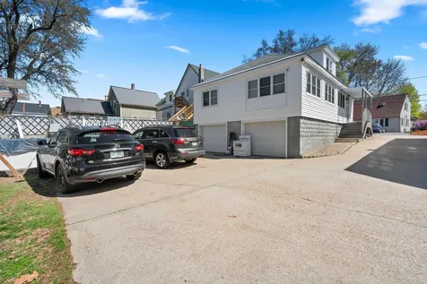 9 Cherry Street Nashua NH 03060