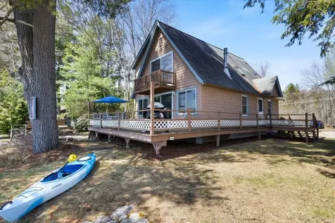 39 Lake Shore Drive Effingham NH 03882