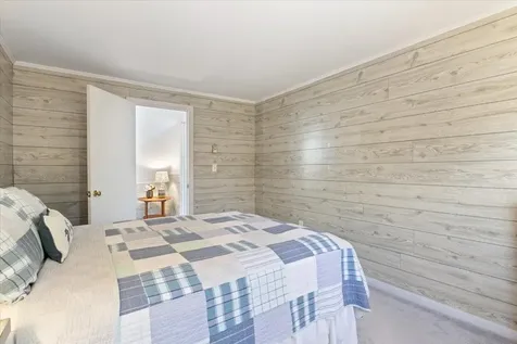 39 Lake Shore Drive Effingham NH 03882