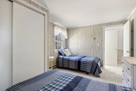 39 Lake Shore Drive Effingham NH 03882