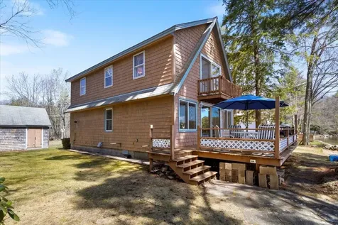 39 Lake Shore Drive Effingham NH 03882