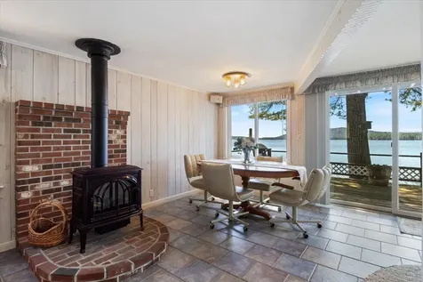 39 Lake Shore Drive Effingham NH 03882