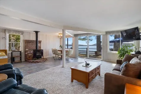 39 Lake Shore Drive Effingham NH 03882