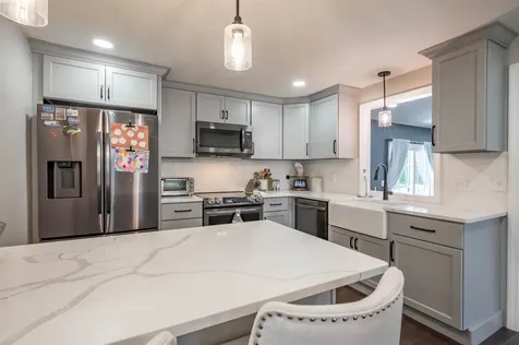 7 Woodridge Road Merrimack NH 03054