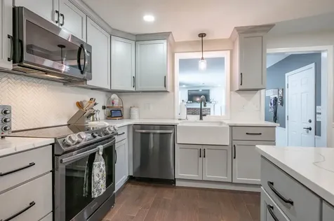 7 Woodridge Road Merrimack NH 03054