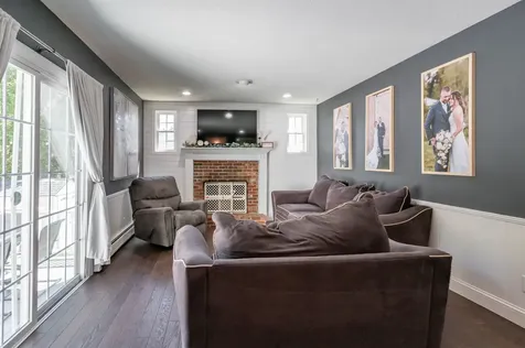 7 Woodridge Road Merrimack NH 03054