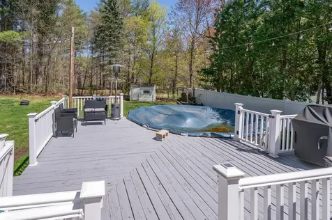 7 Woodridge Road Merrimack NH 03054