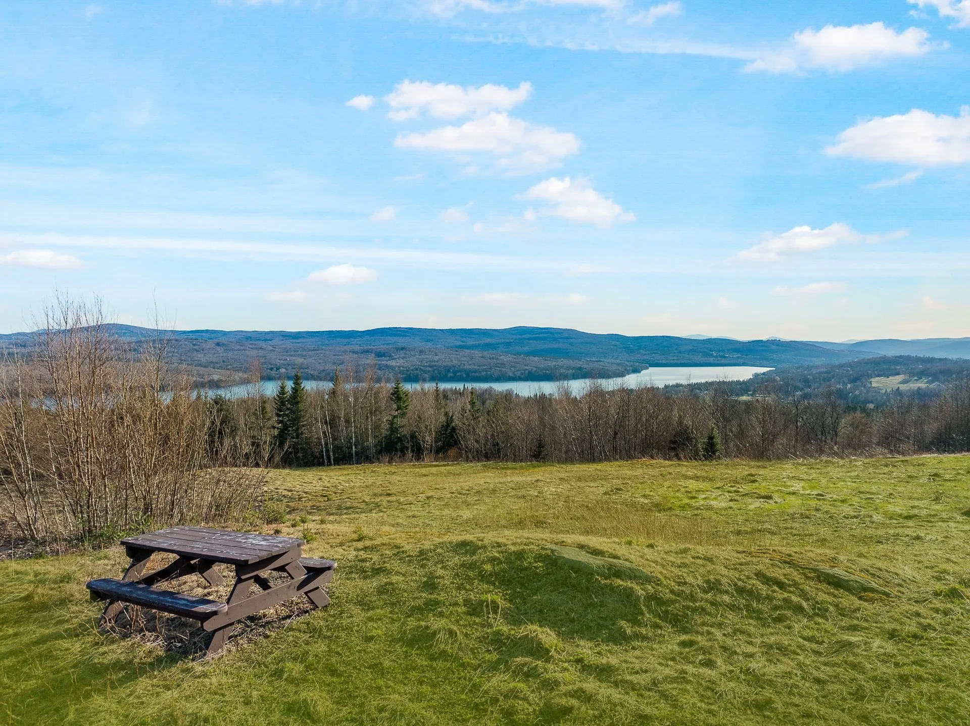 - Dorman Road Pittsburg NH 03592