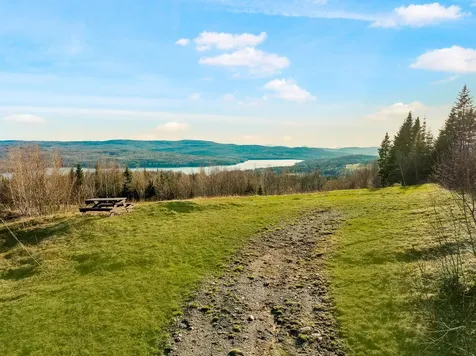 - Dorman Road Pittsburg NH 03592