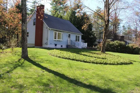 33 Currier Road Merrimack NH 03054