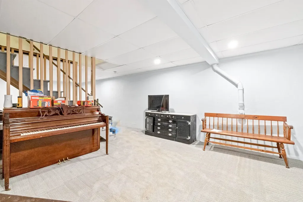 142 Bog Road Campton NH 03223