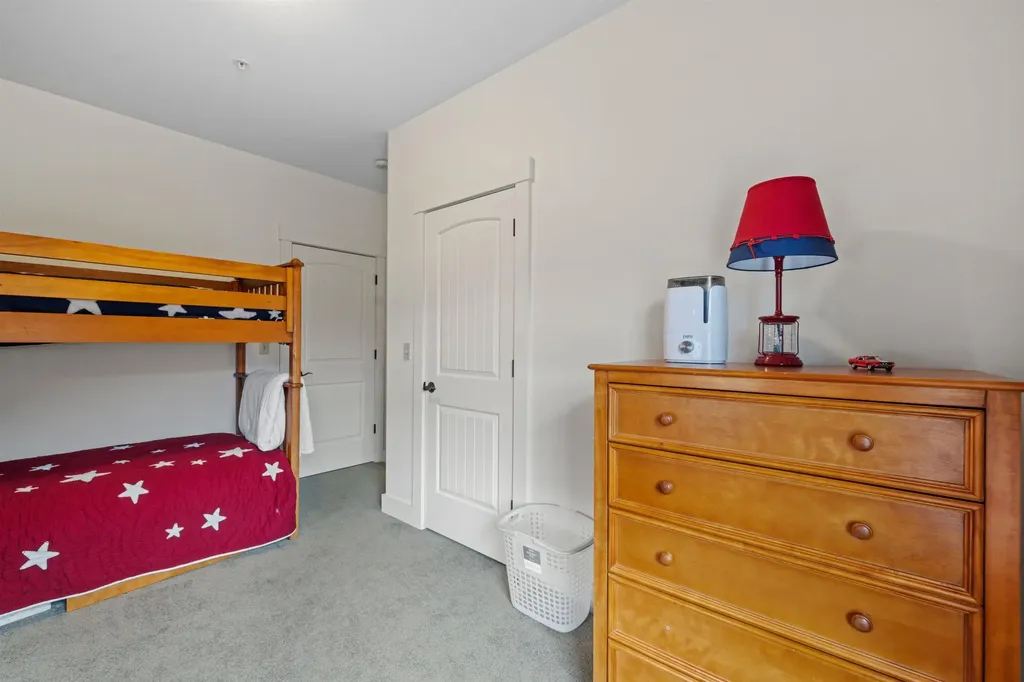 21 Riverside Terrace Lincoln NH 03251