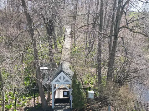 29 Westminster Drive Burlington VT 05408