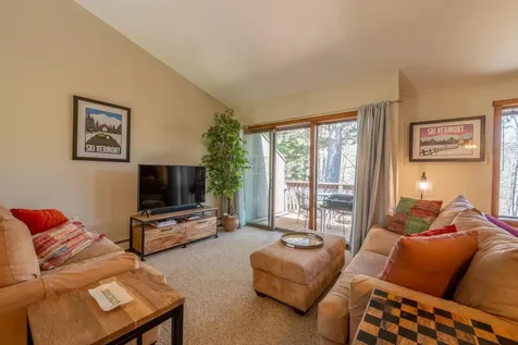 383 Old Quechee Road Hartford VT 05059