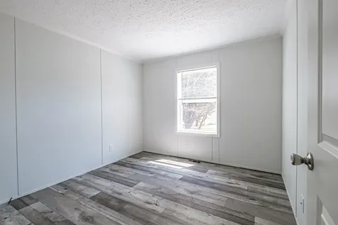 5 Easter Lane Rochester NH 03868