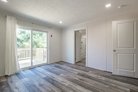 5 Easter Lane Rochester NH 03868