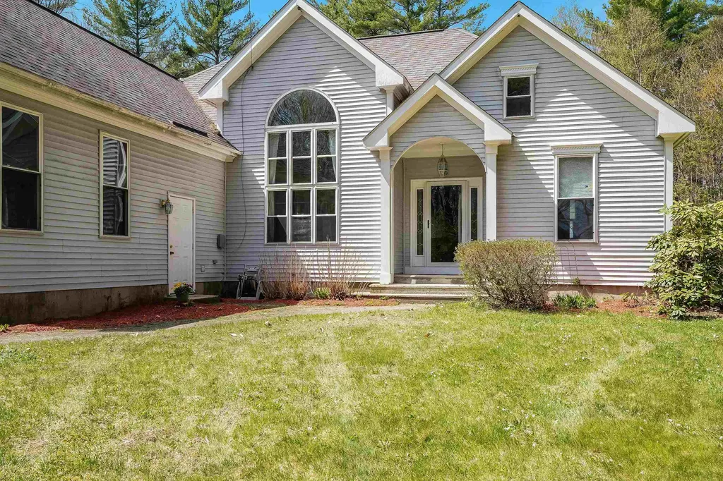 21 Old Fort Lane Dunbarton NH 03046