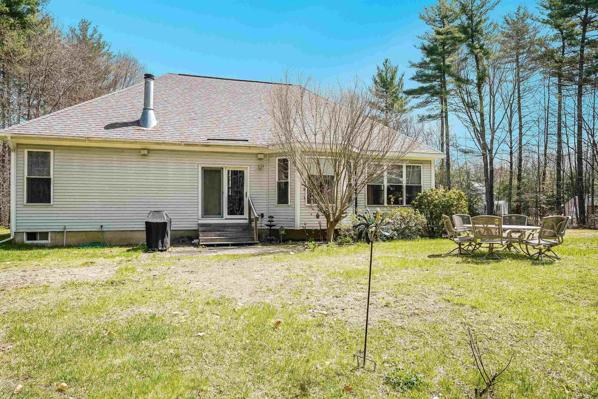 21 Old Fort Lane Dunbarton NH 03046