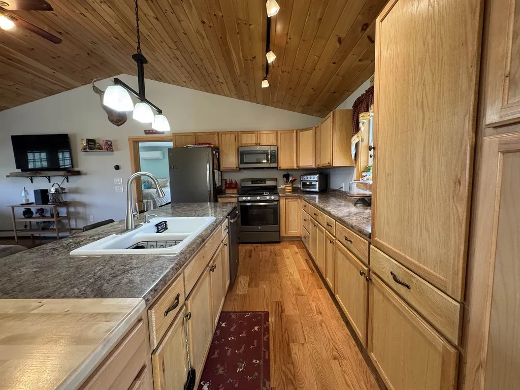 83 Daisy Hollow Road Middletown Springs VT 05757