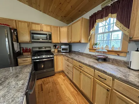 83 Daisy Hollow Road Middletown Springs VT 05757