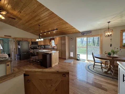 83 Daisy Hollow Road Middletown Springs VT 05757