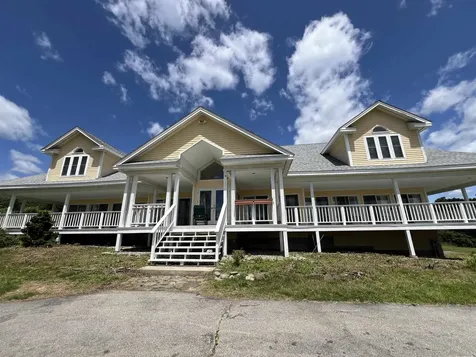 30 Mackintosh Drive Wilton NH 03086