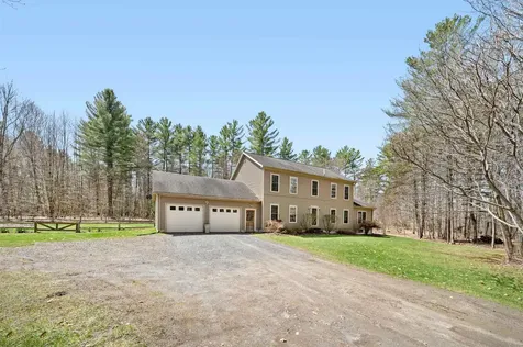83 Notch Road Middlesex VT 05602