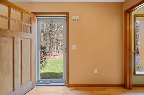 83 Notch Road Middlesex VT 05602