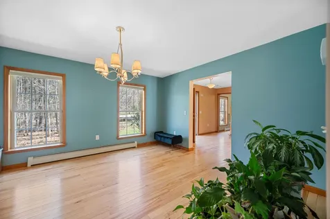 83 Notch Road Middlesex VT 05602