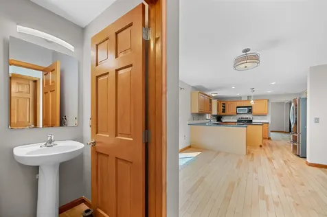 83 Notch Road Middlesex VT 05602